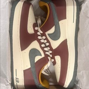 Men's Burgundy and Green Sneakers